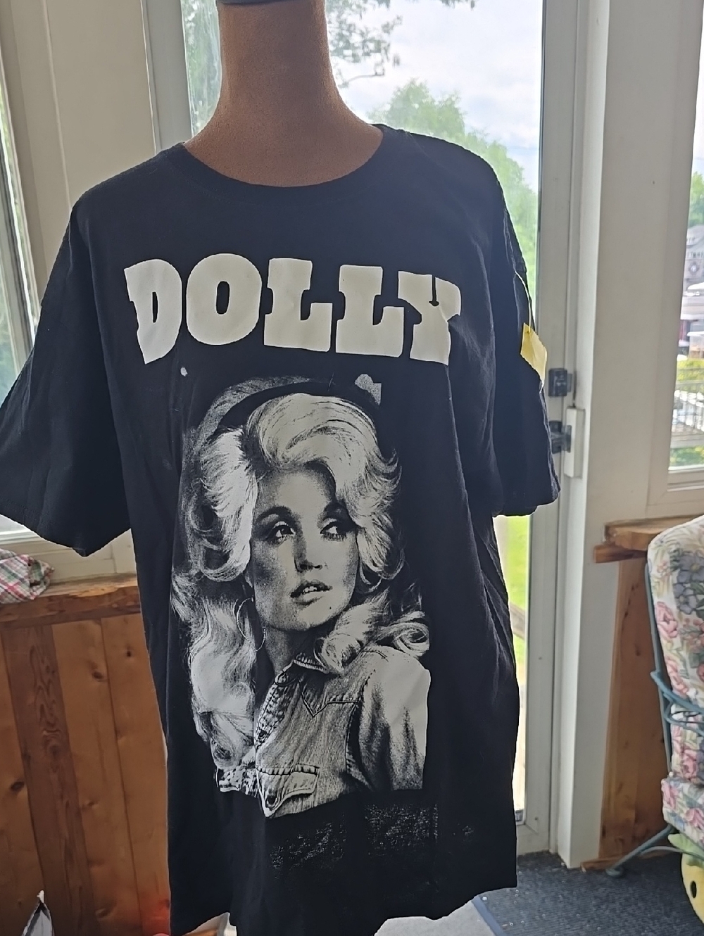 Dollcake Black Tee with White Logo Size Large 42/44